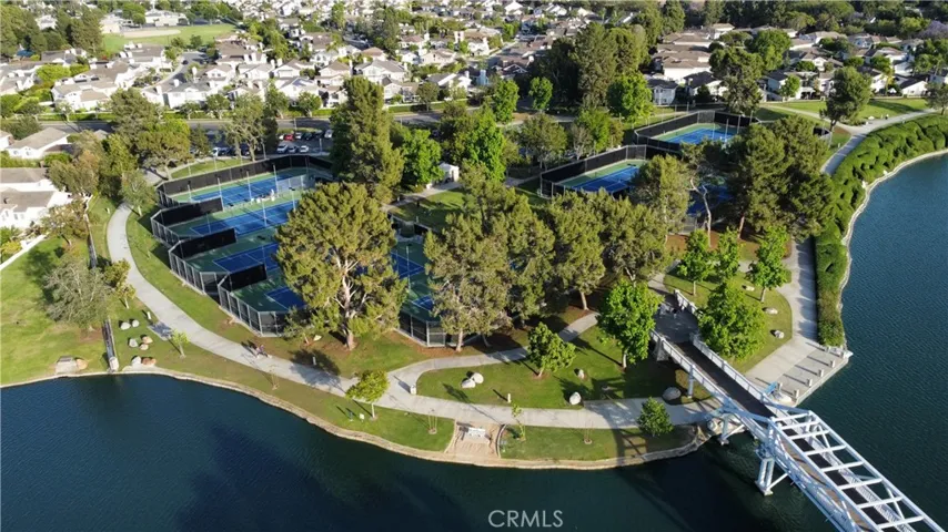 16 Claret, Irvine, California 92614