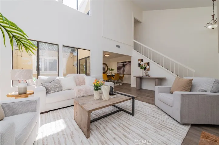 16 Claret, Irvine, California 92614