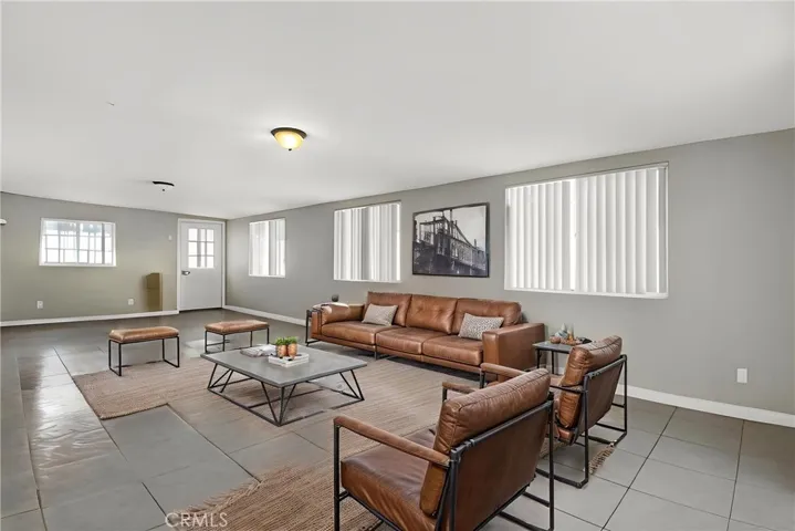 Big cover patio Virtually staged
