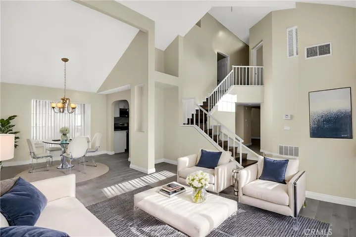 Formal Room Virtually staged
