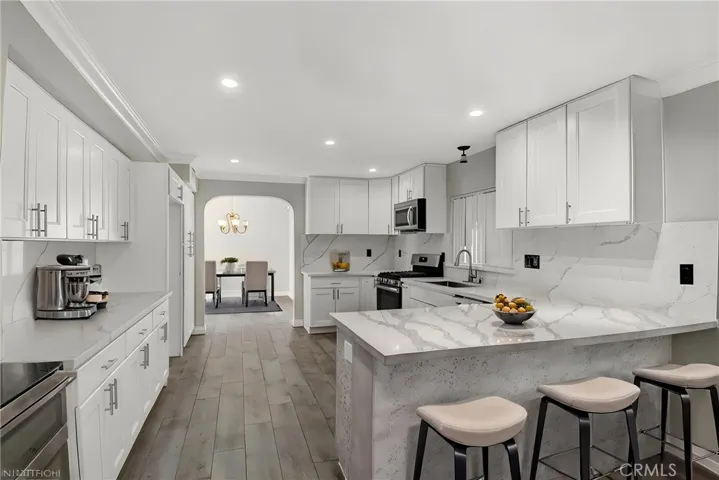 Kitchen Virtually staged