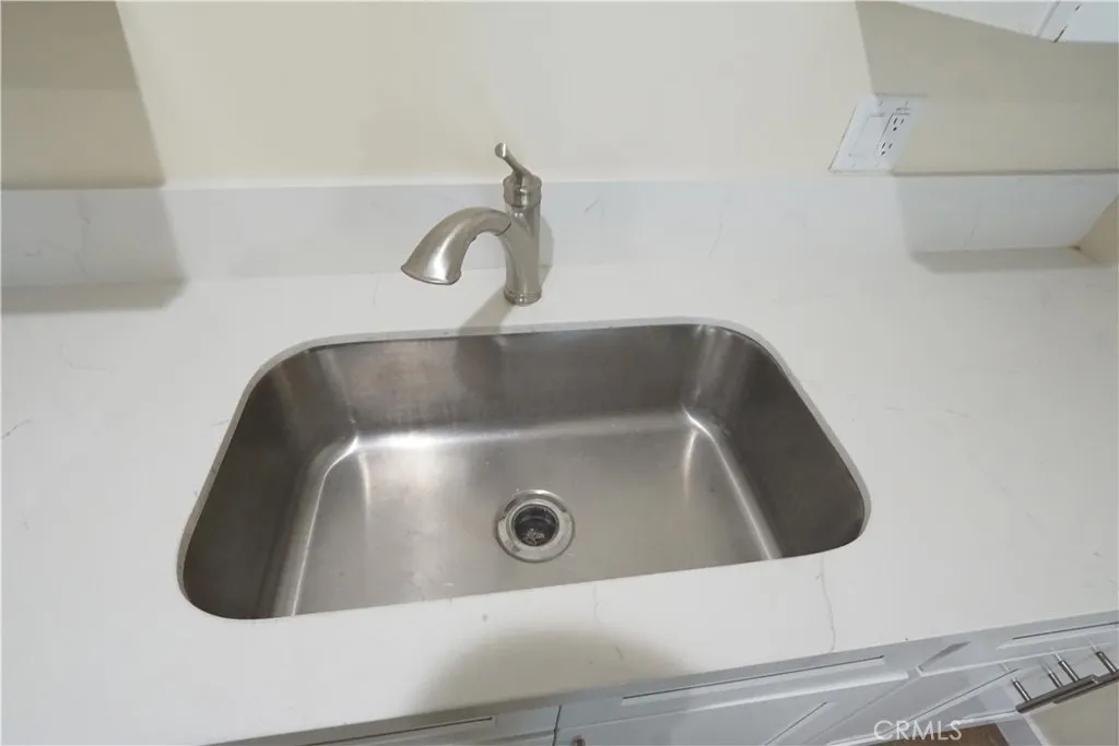 Kitchen sink 2