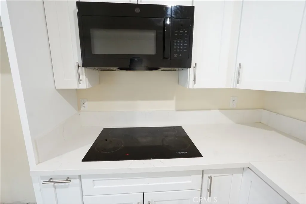 Microwave & cook top
