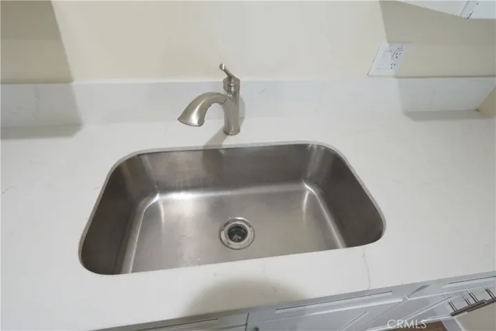 Kitchen sink 2