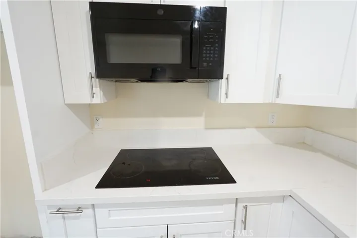 Microwave & cook top