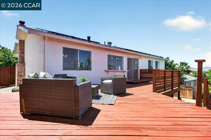 800 Gloucester St, Antioch, California 94509