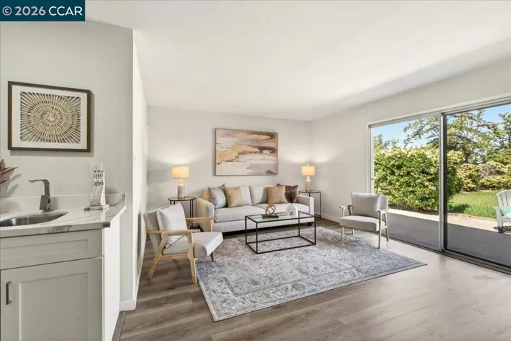 800 Gloucester St, Antioch, California 94509