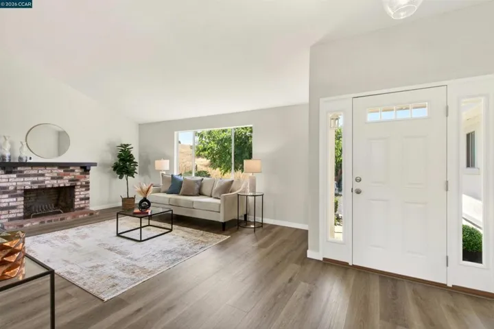 800 Gloucester St, Antioch, California 94509