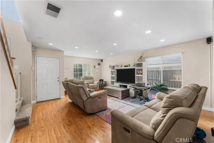 45416 Fairbanks, Lancaster, California 93534