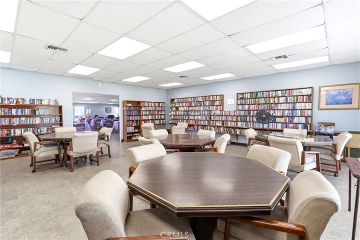 clubhouse library