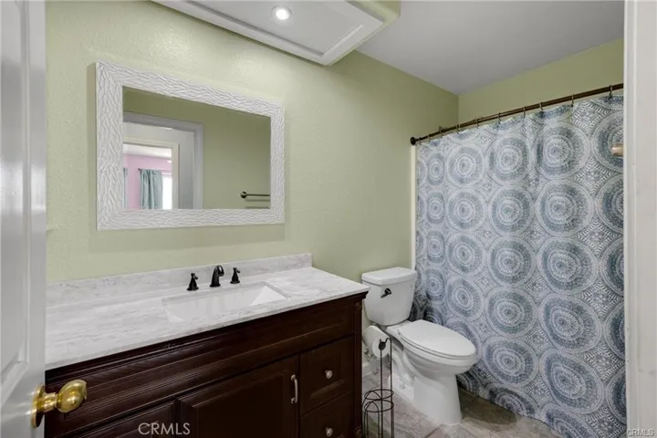 13554 2nd, Victorville, California 92395