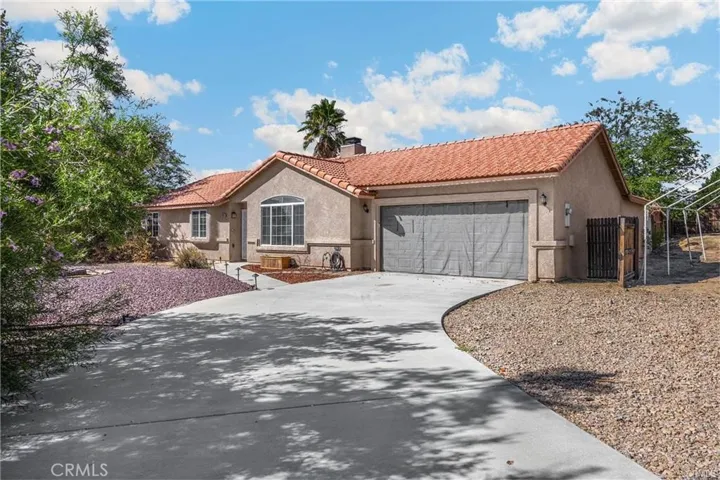 13554 2nd, Victorville, California 92395