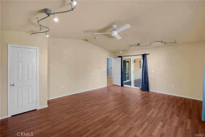 13554 2nd, Victorville, California 92395