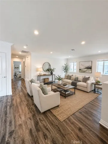 4 bed unit