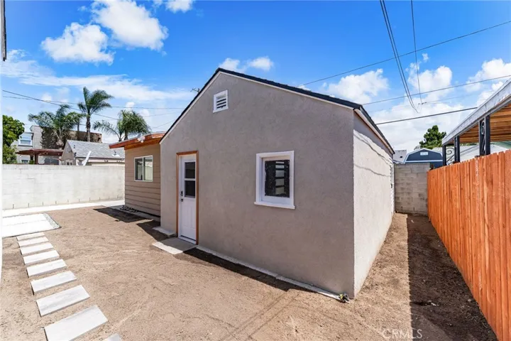 Rear Yard View