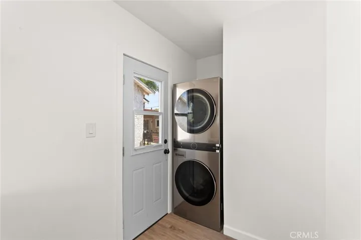 Luxury Stackable Washer Dryer Unit