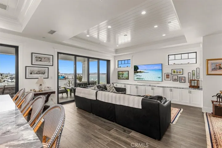 9 The Point, Coronado, California 92118