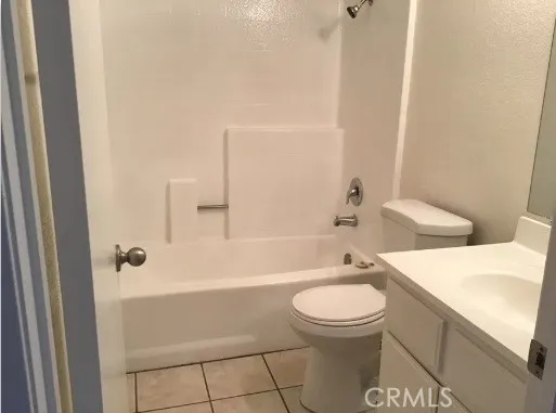 Guest bath conveniently located near both secondary bedrooms