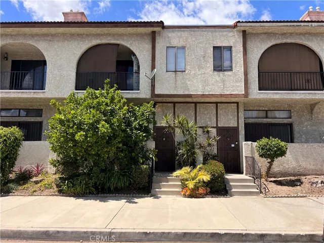 13243 #3 Vanowen, North Hollywood, California 91605