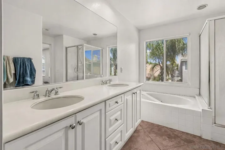Primary Bath/Spa