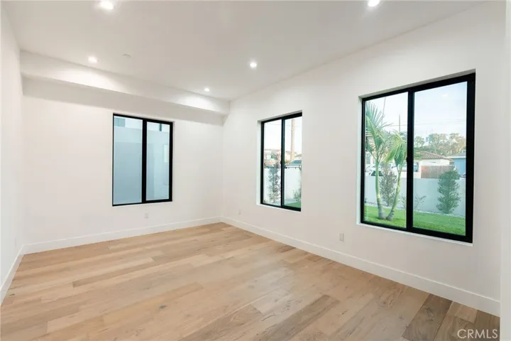 Downstairs Bedroom 2
