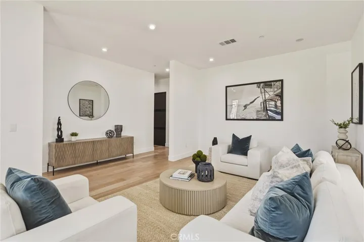 2501 Curtis, Redondo Beach, California 90278