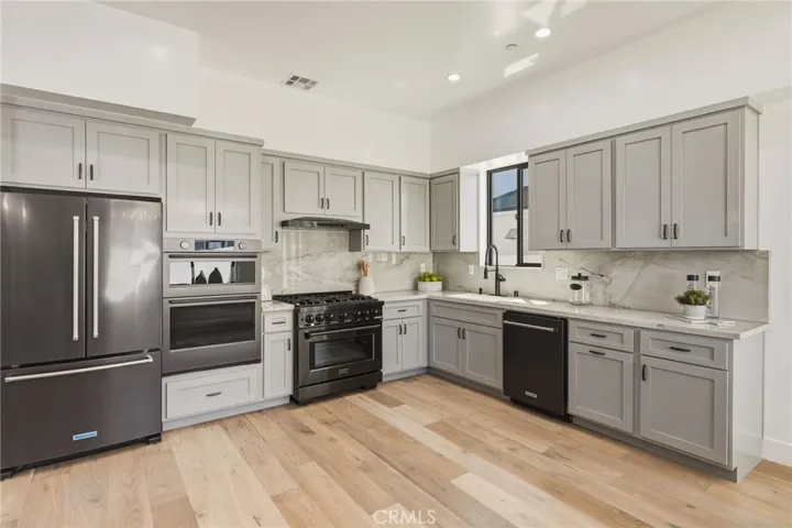 2501 Curtis, Redondo Beach, California 90278