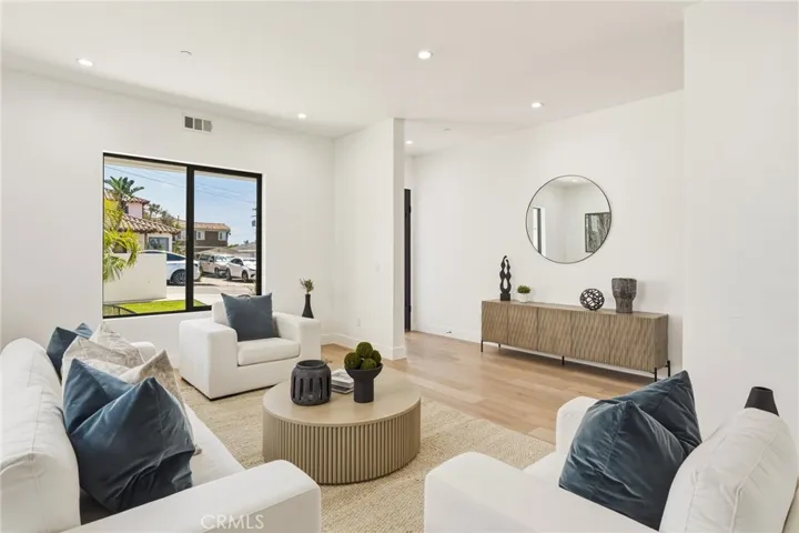 2501 Curtis, Redondo Beach, California 90278
