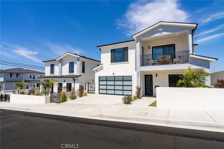 2501 Curtis, Redondo Beach, California 90278