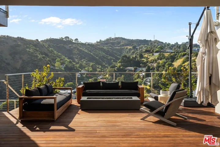2229 Castilian Drive, Los Angeles, California 90068