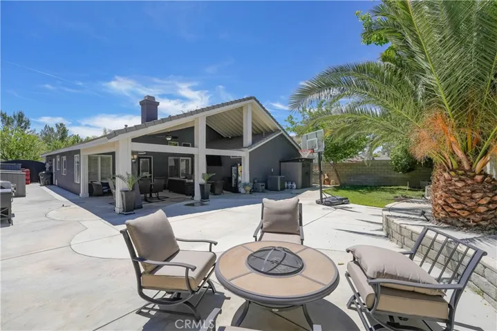3047 Christina, Lancaster, California 93535