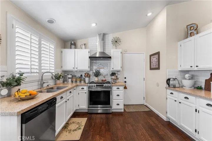 3047 Christina, Lancaster, California 93535