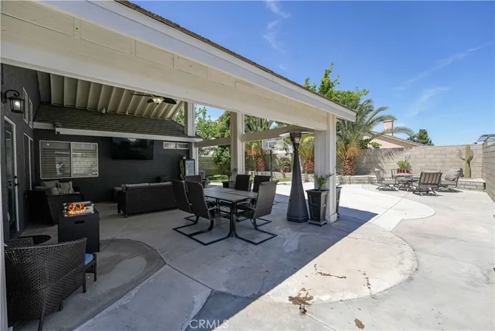 3047 Christina, Lancaster, California 93535