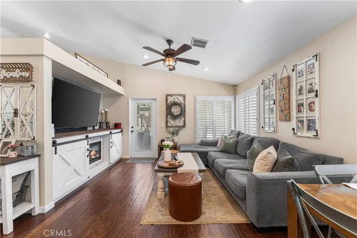 3047 Christina, Lancaster, California 93535