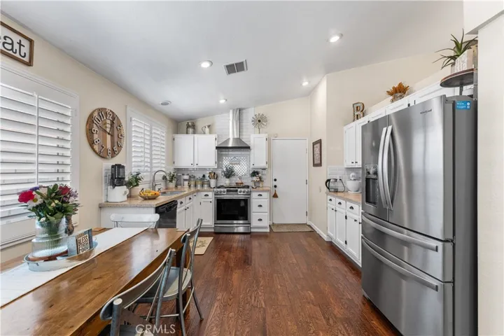 3047 Christina, Lancaster, California 93535