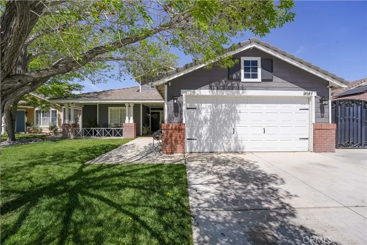 3047 Christina, Lancaster, California 93535