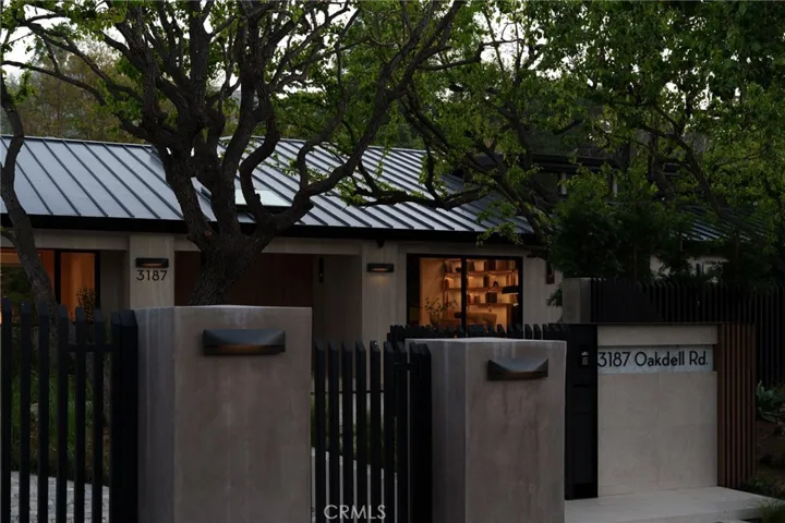 3187 Oakdell, Studio City, California 91604