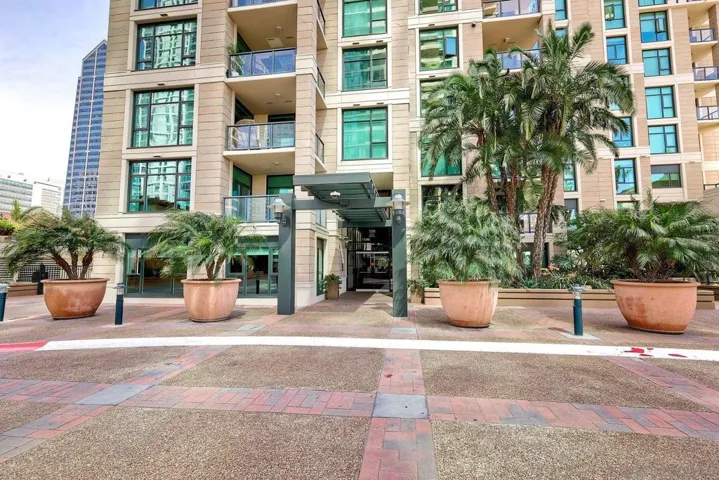 1199 Pacific Hwy 1805, San Diego, California 92101
