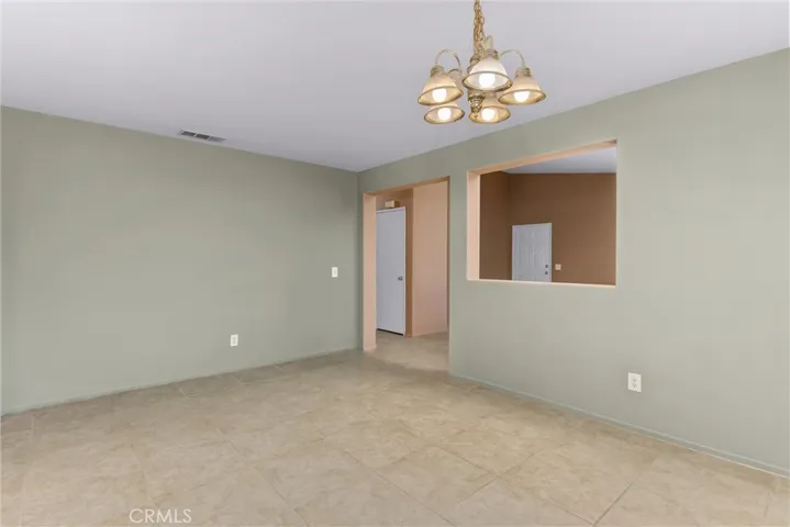 5024 Meadow Way, Banning, California 92220