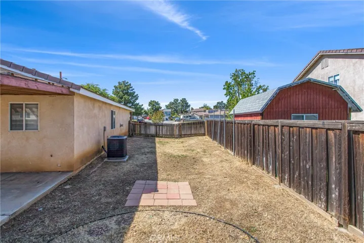 5024 Meadow Way, Banning, California 92220