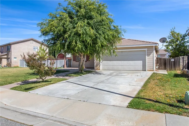 5024 Meadow Way, Banning, California 92220