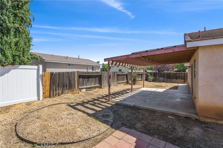 5024 Meadow Way, Banning, California 92220