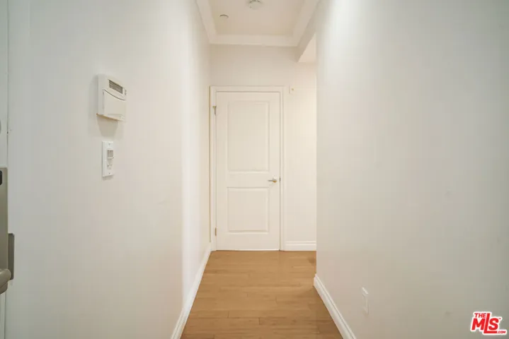 3061 W 12th Place 308, Los Angeles, California 90006