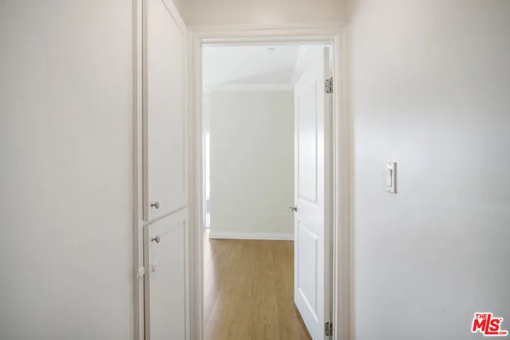 3061 W 12th Place 308, Los Angeles, California 90006