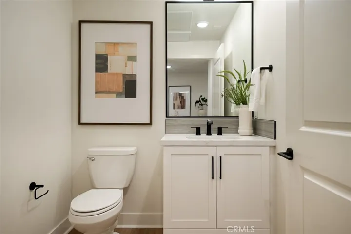 414 Main 400, Huntington Beach, California 92648