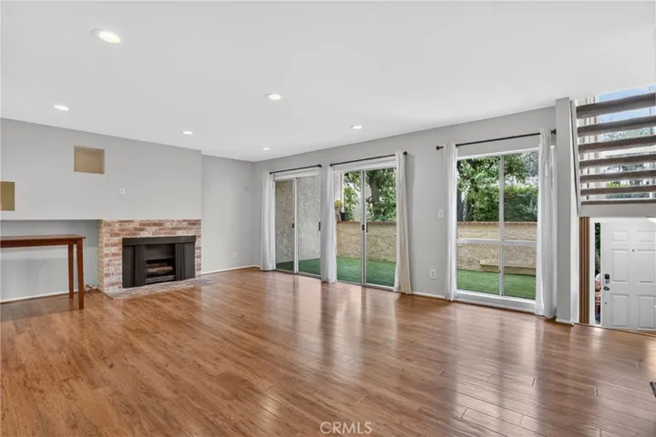 5267 Coldwater Canyon Ave B, Sherman Oaks, California 91401