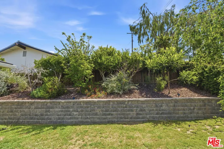 7022 Lofty Grove Drive, Rancho Palos Verdes, California 90275