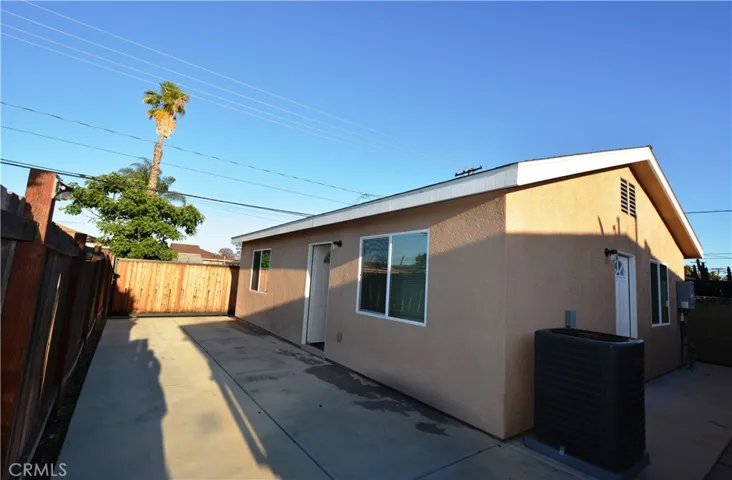 View of the private back house!