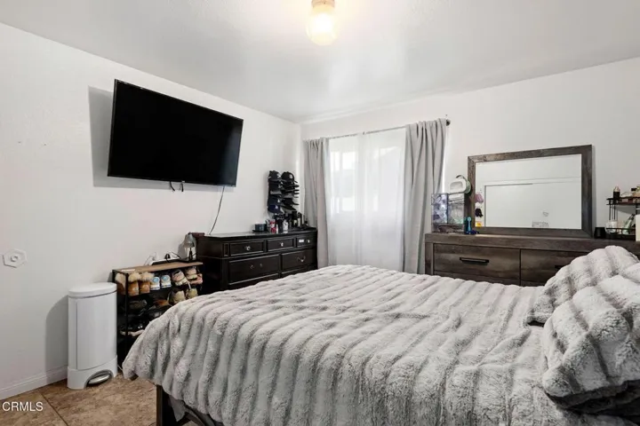 10-Bedroom 1