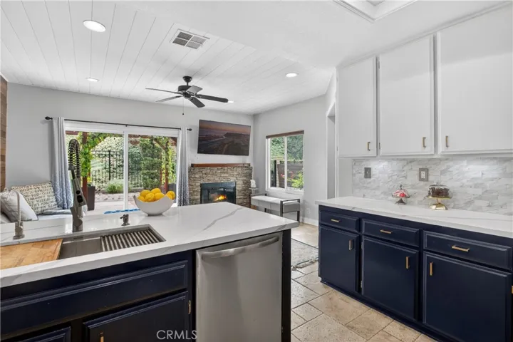 Kitchen to Family Room to Outdoor Entertaining